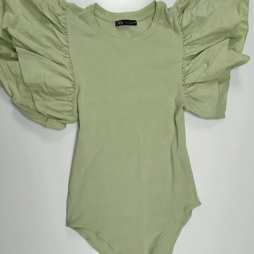 Zara bodysuit green size L like new