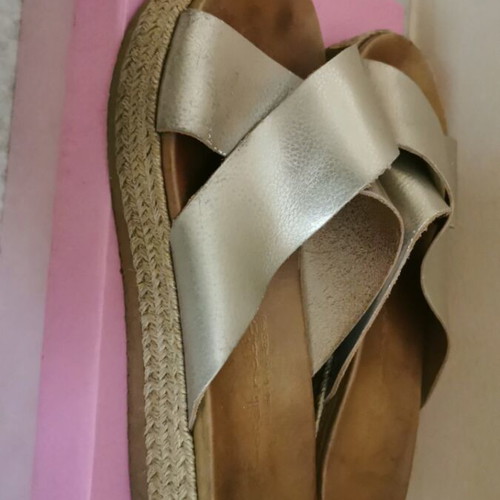 Women's slippers used size 39 gold