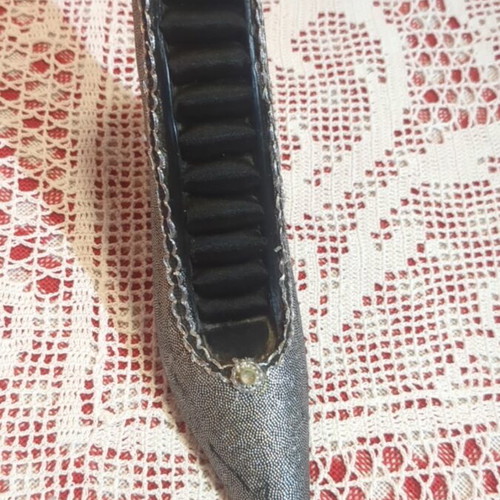 Decorative Stiletto Shoe Ring Holder used, holds 10 rings, black and silver