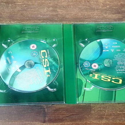 CSI Crime Scene Investigation Season 2 DVD box set like new