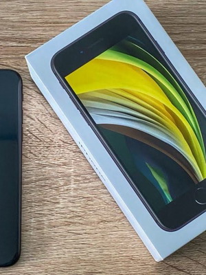 Apple iPhone SE 2020 (3GB/128GB) Μαύρο
