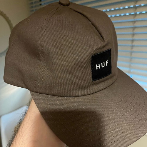 HUF cap like new, brown, one size