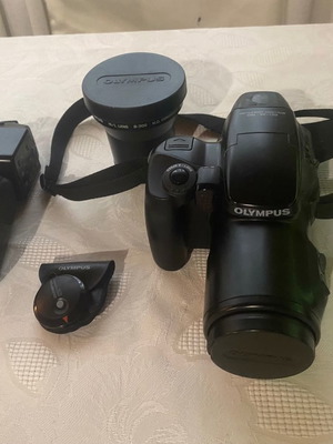 Olympus ED 35-180 iS 3000 camera used with film