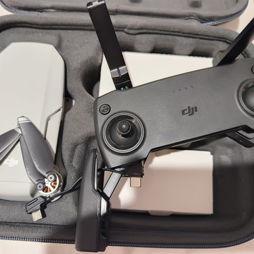DJI Mavic Mini set like new with 3 batteries and accessories
