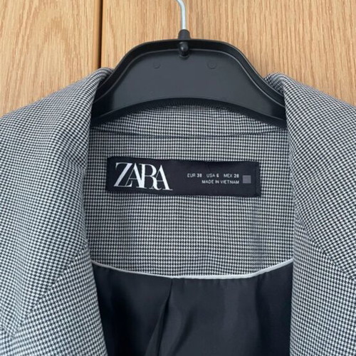 Zara women's jacket gray like new, size M