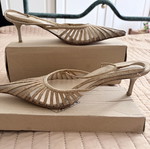 Elegant slingback shoes