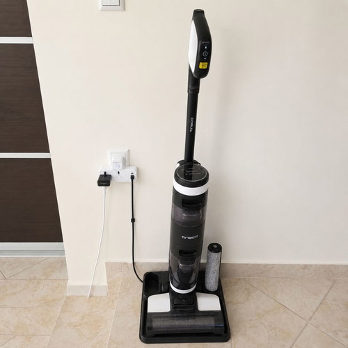 Tineco Floor One S5 Smart Cordless Floor Washer like new