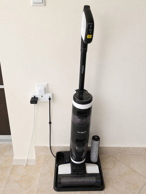 Tineco Floor One S5 Smart Cordless Floor Washer like new