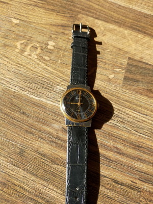 Mechanical wristwatch