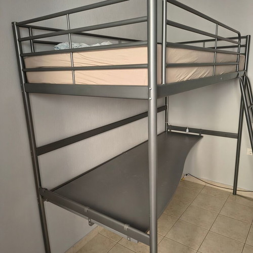 IKEA Svarta loft bed with extra desk like new