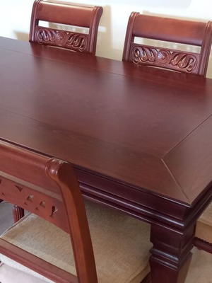 Τραπεζαρία με 6 καρέκλες σαν καινούργια, 1,65 x 0,90 μ.