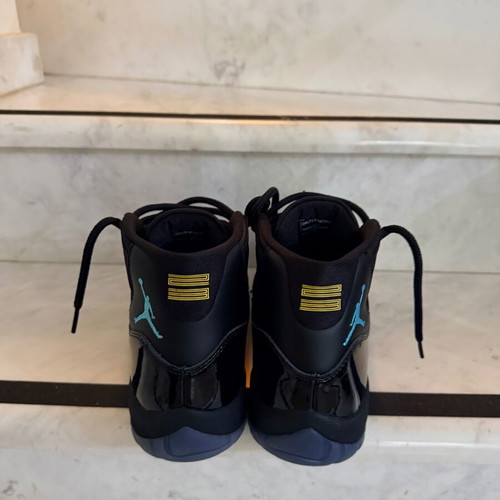 Air Jordan 11 Gamma new, unworn