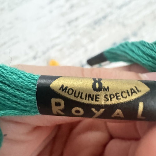 Embroidery thread set DMC & Royal like new, assorted colors