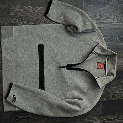 Nike Tech Quarter Zip like new, size S, gray