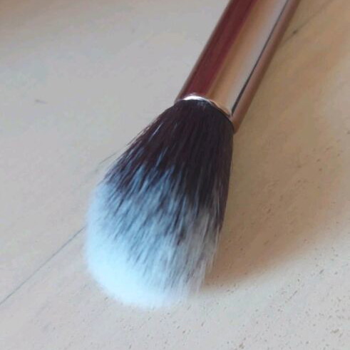 Lucie brush for highlighter new, unused