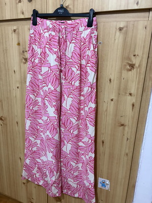 Pants set with crop top