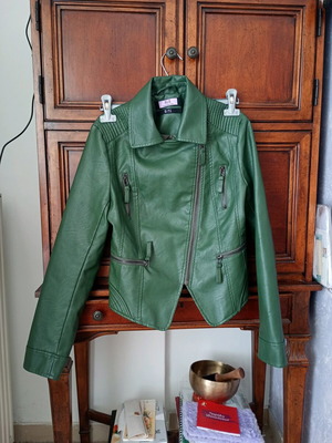 Green jacket A.L.E. like new, size S