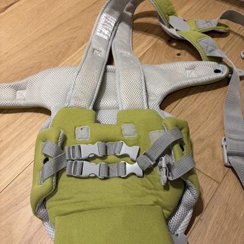 Lorelli baby carrier up to 9kg like new