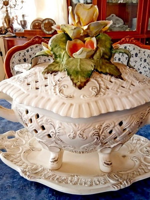 Decorative Bassano soup tureen from Italy