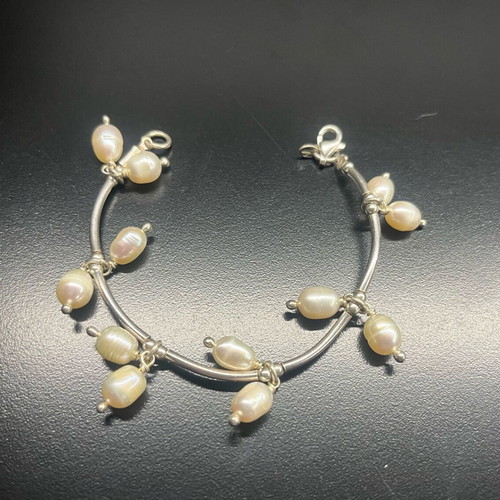 Silver 925 Bracelet with Pearls like new