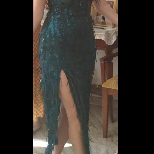 Sonhar emerald green formal dress with sequins and halter neck
