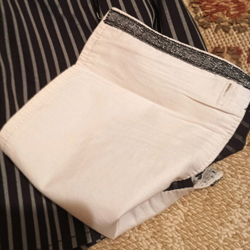 Striped women's shirt like new, size M, black and white