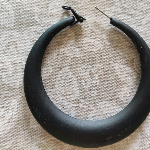 Hoop earrings new black matte