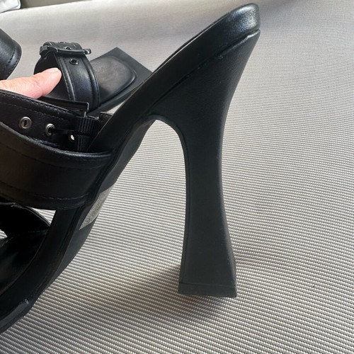 Ego black modern slippers new, size 39
