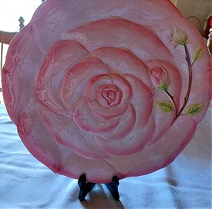 3 πιάτα υπέροχα τα δύο 32 εκ.και 1 πιάτο 26 εκατ.τύπου Μαγιόλικο λουλούδι ρόζ τριαντάφυλλο