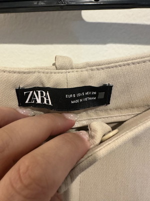 Zara beige fabric pants like new, size M 38 10