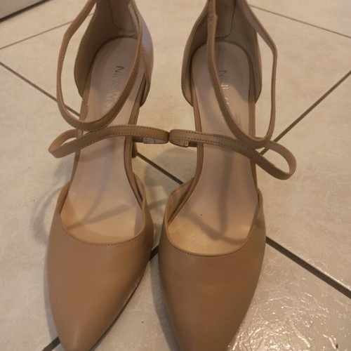 Nine West pumps size 39 like new, beige