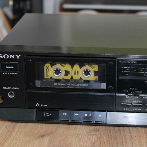 Sony TC-W300 Dual Cassette Player like new