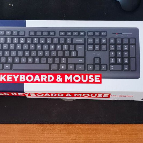 Trust wireless keyboard and mouse set