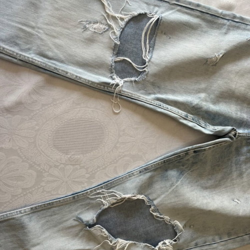 Zara Jean light color with knee rips, like new