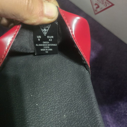 Guess flip flops size 42, new, red