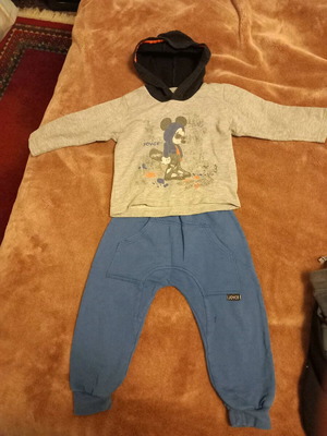 Set of 3 used boys' tracksuits for 2 and 3 years old