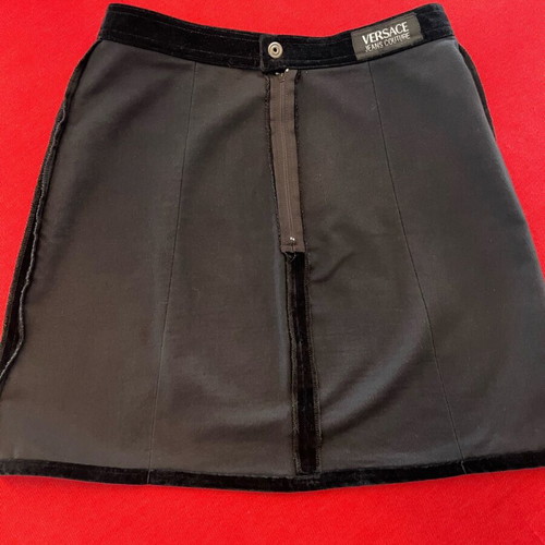 Versace Jean Couture skirt like new, black velvet, size M