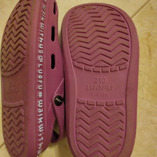 Children's sandals size 35 like new, barely worn
