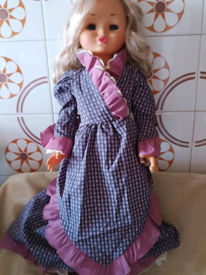 Tall doll like new