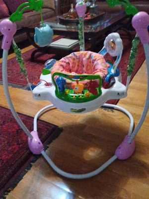 Trampoline like new for babies