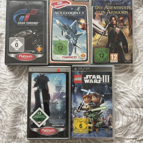 PSP игри като ново, комплект от 5 с немски обложки, пълни кутии