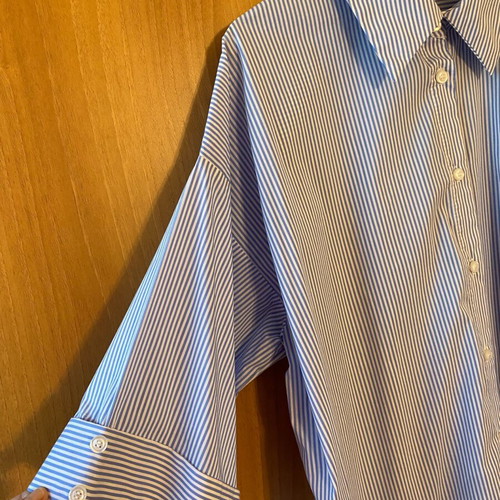 Regalinas long oversized shirt new, white and blue striped