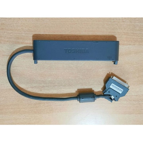 Toshiba PA2734U Docking Station Vintage Port Replicator like new