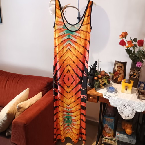 Long summer dress like new with colorful pattern, size M