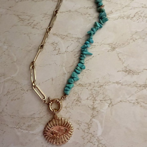 Necklace with turquoise stones and eye pendant like new, boho style