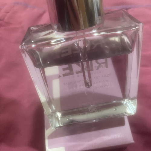 Rize Hair Oil new with natural ingredients for long hair