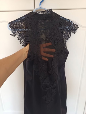 Karen Millen Μαύρο Βραδινό Φόρεμα με Δαντέλα Πλάτης EU 42 Medium σαν καινούργιο