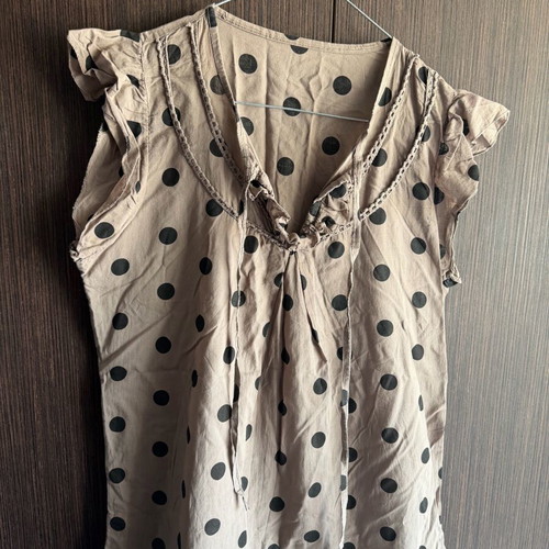 Shirt-blouse worn slightly, black and beige, one size