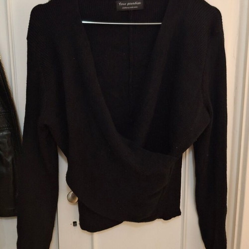 Black bolero pullover like new
