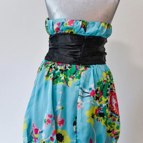 Vintage Y2k 2b Bebe Dress size small medium used, floral cottagecore